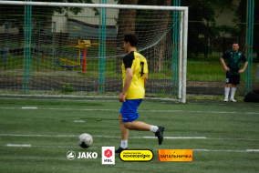 <a href="https://st.getinfootball.com/albums/1094930/683761217727e_1920.jpg" target="_blank">Завантажити оригінал</a>