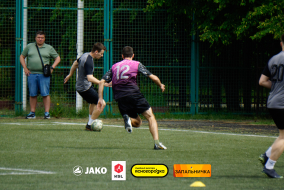<a href="https://st.getinfootball.com/albums/1094935/6837647777705_1920.jpg" target="_blank">Завантажити оригінал</a>