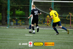 <a href="https://st.getinfootball.com/albums/1094937/683765666e9b1_1920.jpg" target="_blank">Завантажити оригінал</a>