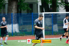 <a href="https://st.getinfootball.com/albums/1094946/683769d459c7f_1920.jpg" target="_blank">Завантажити оригінал</a>