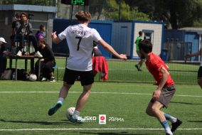<a href="https://st.getinfootball.com/albums/1094967/6838e93b7a2b7_1920.jpg" target="_blank">Download original</a>