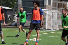 <a href="https://st.getinfootball.com/albums/1094968/6838eac702a9d_1920.jpg" target="_blank">Download original</a>