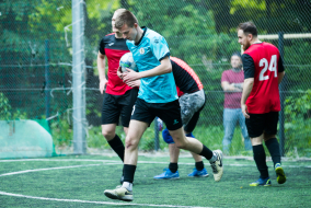<a href="https://st.getinfootball.com/albums/1095052/6840ab729352d_1920.jpg" target="_blank">Завантажити оригінал</a>