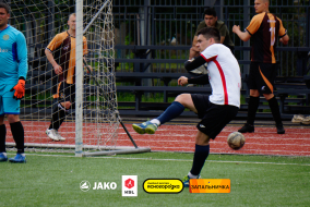 <a href="https://st.getinfootball.com/albums/1095088/684160d2cfff5_1920.jpg" target="_blank">Завантажити оригінал</a>