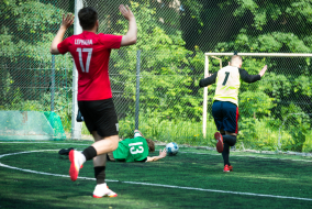 <a href="https://st.getinfootball.com/albums/1095102/684183541c522_1920.jpg" target="_blank">Завантажити оригінал</a>