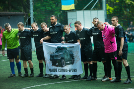 <a href="https://st.getinfootball.com/albums/1095110/684186d42ece5_1920.jpg" target="_blank">Завантажити оригінал</a>
