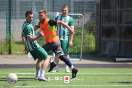 <a href="https://st.getinfootball.com/albums/1095118/68419627add5d_1920.jpg" target="_blank">Download original</a>