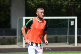 <a href="https://st.getinfootball.com/albums/1095118/684196679c447_1920.jpg" target="_blank">Download original</a>