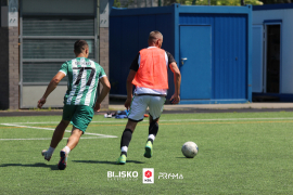 <a href="https://st.getinfootball.com/albums/1095118/68419673eccd5_1920.jpg" target="_blank">Download original</a>