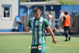 <a href="https://st.getinfootball.com/albums/1095118/6841967bb111d_1920.jpg" target="_blank">Download original</a>