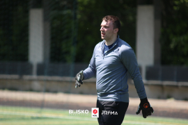 <a href="https://st.getinfootball.com/albums/1095119/684198ce6db5d_1920.jpg" target="_blank">Download original</a>