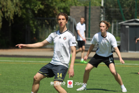 <a href="https://st.getinfootball.com/albums/1095121/68419ac6d6817_1920.jpg" target="_blank">Download original</a>
