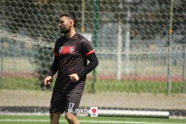 <a href="https://st.getinfootball.com/albums/1095121/68419b10e5f7e_1920.jpg" target="_blank">Download original</a>