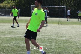 <a href="https://st.getinfootball.com/albums/1095123/68419e18490b7_1920.jpg" target="_blank">Download original</a>