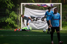 <a href="https://st.getinfootball.com/albums/1095141/684324b491e10_1920.jpg" target="_blank">Завантажити оригінал</a>