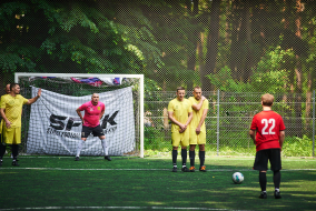 <a href="https://st.getinfootball.com/albums/1095142/6843287096d83_1920.jpg" target="_blank">Завантажити оригінал</a>