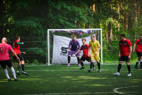 <a href="https://st.getinfootball.com/albums/1095142/684329a6847ad_1920.jpg" target="_blank">Завантажити оригінал</a>
