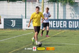 <a href="https://st.getinfootball.com/albums/1095160/6847269e460d6_1920.jpg" target="_blank">Завантажити оригінал</a>