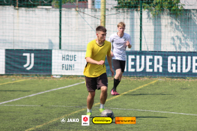<a href="https://st.getinfootball.com/albums/1095160/684726a2b0d2b_1920.jpg" target="_blank">Завантажити оригінал</a>