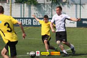 <a href="https://st.getinfootball.com/albums/1095160/684726ba2f90f_1920.jpg" target="_blank">Завантажити оригінал</a>