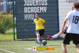 <a href="https://st.getinfootball.com/albums/1095160/68472700598db_1920.jpg" target="_blank">Завантажити оригінал</a>