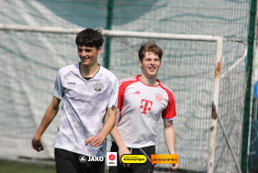 <a href="https://st.getinfootball.com/albums/1095160/6847279671fdc_1920.jpg" target="_blank">Завантажити оригінал</a>