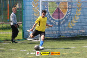 <a href="https://st.getinfootball.com/albums/1095160/684727f406048_1920.jpg" target="_blank">Завантажити оригінал</a>