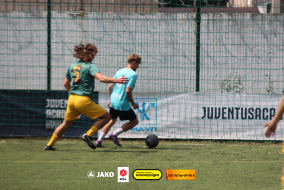 <a href="https://st.getinfootball.com/albums/1095161/6847291815280_1920.jpg" target="_blank">Завантажити оригінал</a>