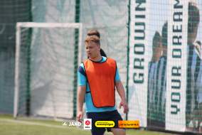 <a href="https://st.getinfootball.com/albums/1095163/68472de064529_1920.jpg" target="_blank">Завантажити оригінал</a>