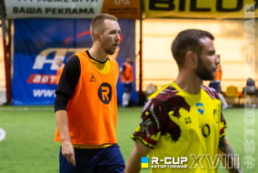 <a href="https://st.getinfootball.com/albums/1095187/6848794244e33_1920.jpg" target="_blank">Завантажити оригінал</a>