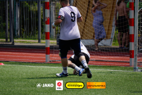 <a href="https://st.getinfootball.com/albums/1095260/684b2c568d812_1920.jpg" target="_blank">Завантажити оригінал</a>