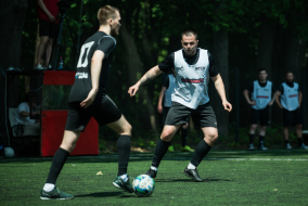 <a href="https://st.getinfootball.com/albums/1095300/684bf9b6b4ff0_1920.jpg" target="_blank">Завантажити оригінал</a>