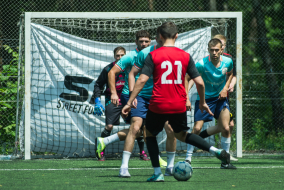 <a href="https://st.getinfootball.com/albums/1095302/684bf9d207ec1_1920.jpg" target="_blank">Завантажити оригінал</a>