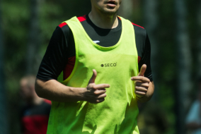 <a href="https://st.getinfootball.com/albums/1095302/684bfa8b38cfc_1920.jpg" target="_blank">Завантажити оригінал</a>