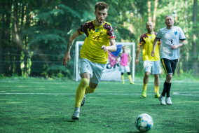 <a href="https://st.getinfootball.com/albums/1095303/684bf9c31ed69_1920.jpg" target="_blank">Завантажити оригінал</a>