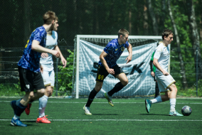 <a href="https://st.getinfootball.com/albums/1095304/684bf9d521eed_1920.jpg" target="_blank">Завантажити оригінал</a>