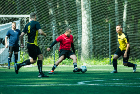 <a href="https://st.getinfootball.com/albums/1095308/684bfa4844020_1920.jpg" target="_blank">Завантажити оригінал</a>