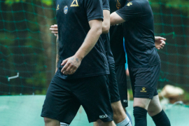 <a href="https://st.getinfootball.com/albums/1095310/684bfaf31ada0_1920.jpg" target="_blank">Завантажити оригінал</a>