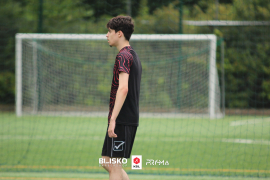 <a href="https://st.getinfootball.com/albums/1095318/684c2f92b6cc1_1920.jpg" target="_blank">Download original</a>