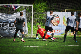 <a href="https://st.getinfootball.com/albums/1095327/684f2bf28e9bc_1920.jpg" target="_blank">Завантажити оригінал</a>