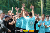 <a href="https://st.getinfootball.com/albums/1095339/684fff58342f4_1920.jpg" target="_blank">Завантажити оригінал</a>