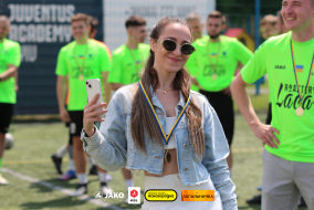 <a href="https://st.getinfootball.com/albums/1095339/6850025891533_1920.jpg" target="_blank">Завантажити оригінал</a>