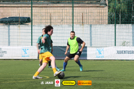 <a href="https://st.getinfootball.com/albums/1095340/684fff5177eb6_1920.jpg" target="_blank">Завантажити оригінал</a>