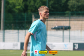 <a href="https://st.getinfootball.com/albums/1095341/684fff1a53ba2_1920.jpg" target="_blank">Завантажити оригінал</a>