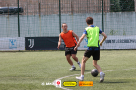 <a href="https://st.getinfootball.com/albums/1095342/685000a17bca3_1920.jpg" target="_blank">Завантажити оригінал</a>