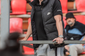 <a href="https://st.getinfootball.com/albums/1095363/685045bfbd464_1920.jpg" target="_blank">Завантажити оригінал</a>