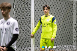 <a href="https://st.getinfootball.com/albums/1095366/68504a5640432_1920.jpg" target="_blank">Завантажити оригінал</a>
