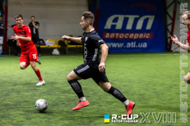 <a href="https://st.getinfootball.com/albums/1095394/6850984379636_1920.jpg" target="_blank">Завантажити оригінал</a>