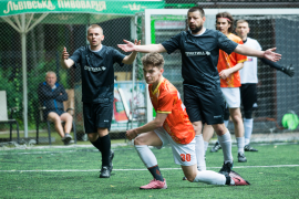 <a href="https://st.getinfootball.com/albums/1095416/6853281fb2d2a_1920.jpg" target="_blank">Завантажити оригінал</a>