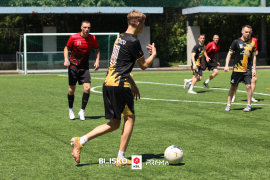 <a href="https://st.getinfootball.com/albums/1095429/68536b538e0ce_1920.jpg" target="_blank">Download original</a>